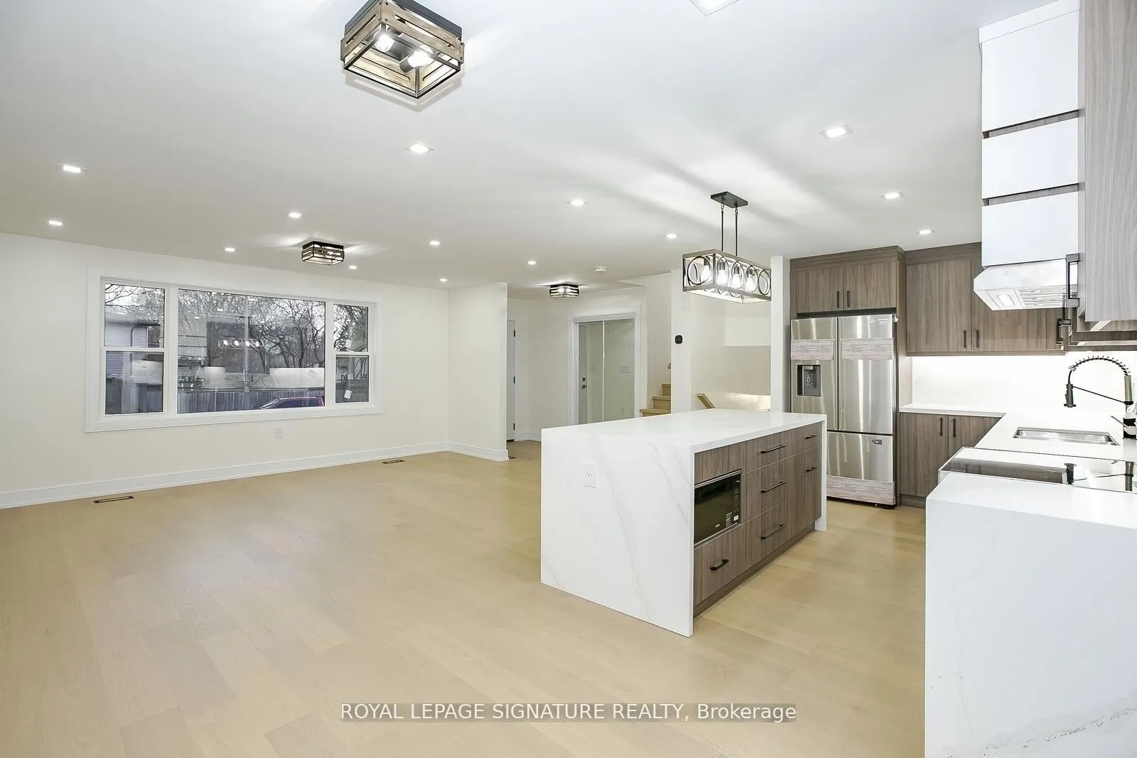 Photo 20 of 633 Green Meadow Crescent N, Waterloo, North Lakeshore — HOMEH