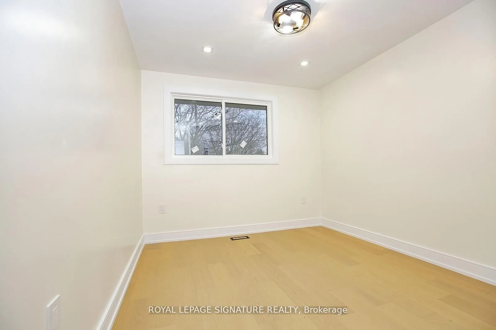 Photo 34 of 633 Green Meadow Crescent N, Waterloo, North Lakeshore — HOMEH