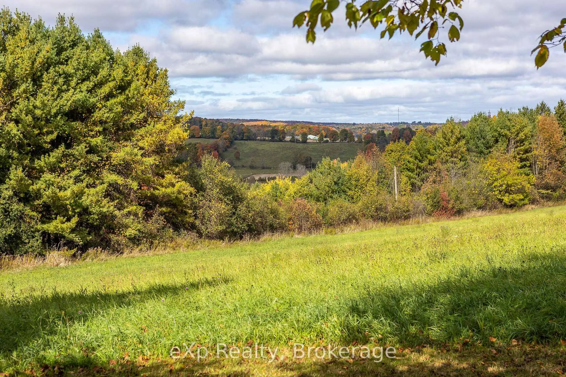 Photo 42 of 084672 Sideroad 6, Meaford — HOMEH
