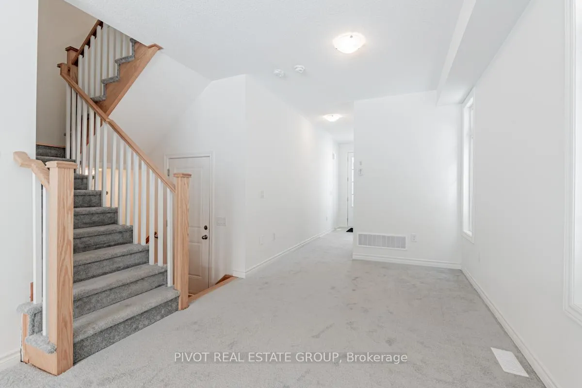 Photo 10 of 19 Daffodil Road, Springwater, Midhurst — HOMEH