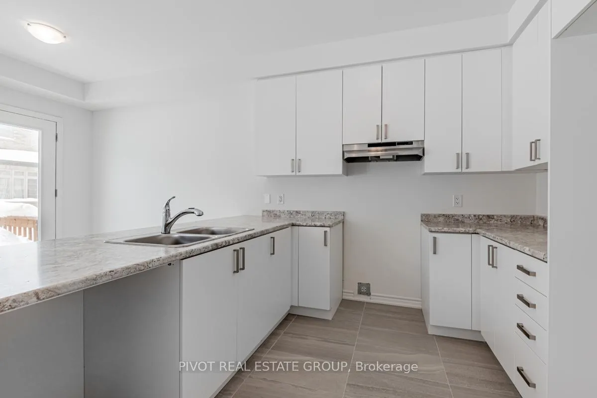 Photo 16 of 19 Daffodil Road, Springwater, Midhurst — HOMEH