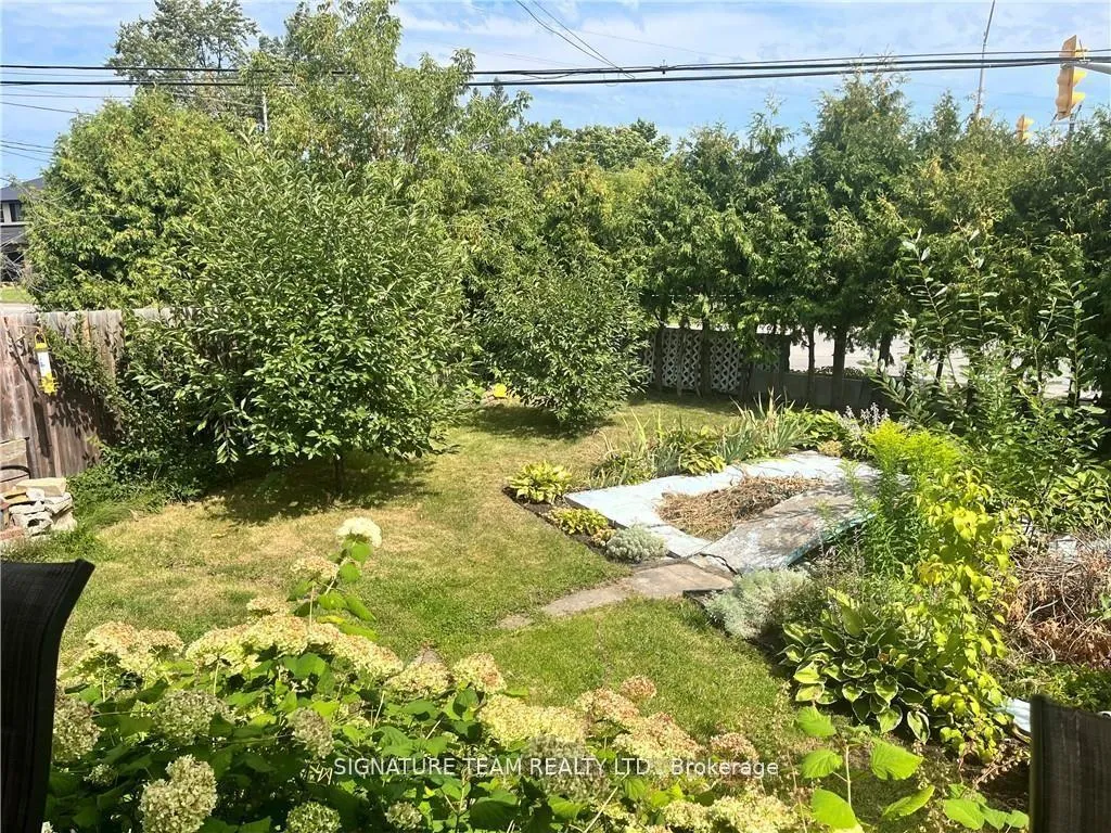 Photo 20 of 10 Main Street, Whitewater Region, Cobden — HOMEH
