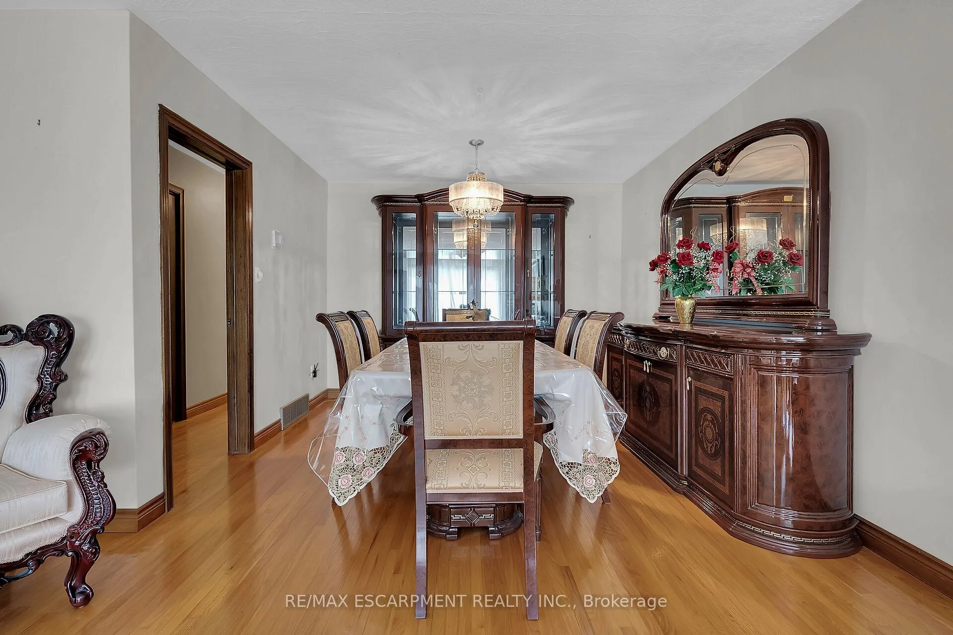 Photo 13 of 231 Green Road, Hamilton, Stoney Creek — HOMEH