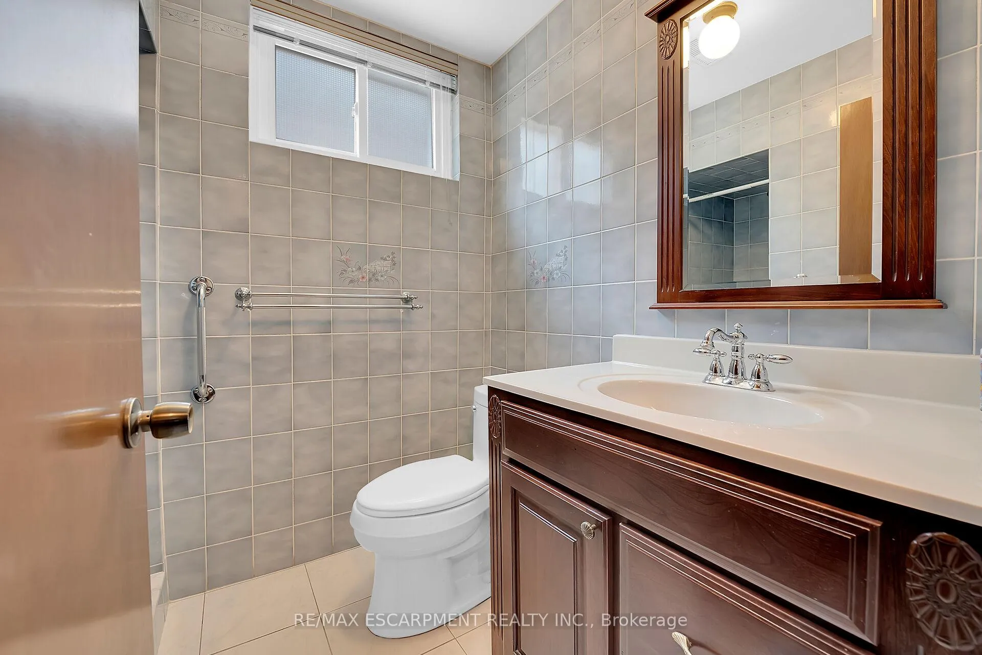 Photo 31 of 231 Green Road, Hamilton, Stoney Creek — HOMEH