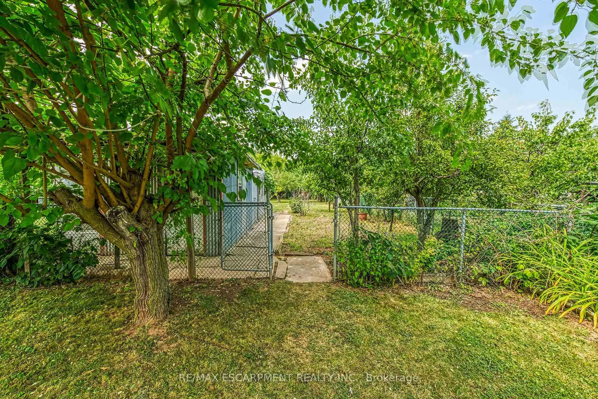 Photo 40 of 231 Green Road, Hamilton, Stoney Creek — HOMEH