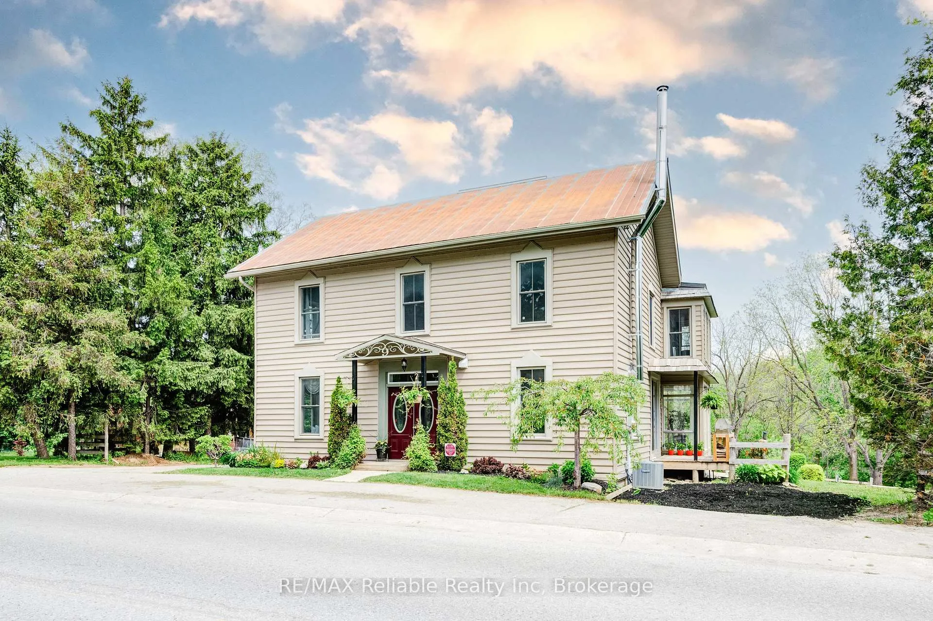 Photo 5 of 9 Mill Road, Huron East, Egmondville — HOMEH
