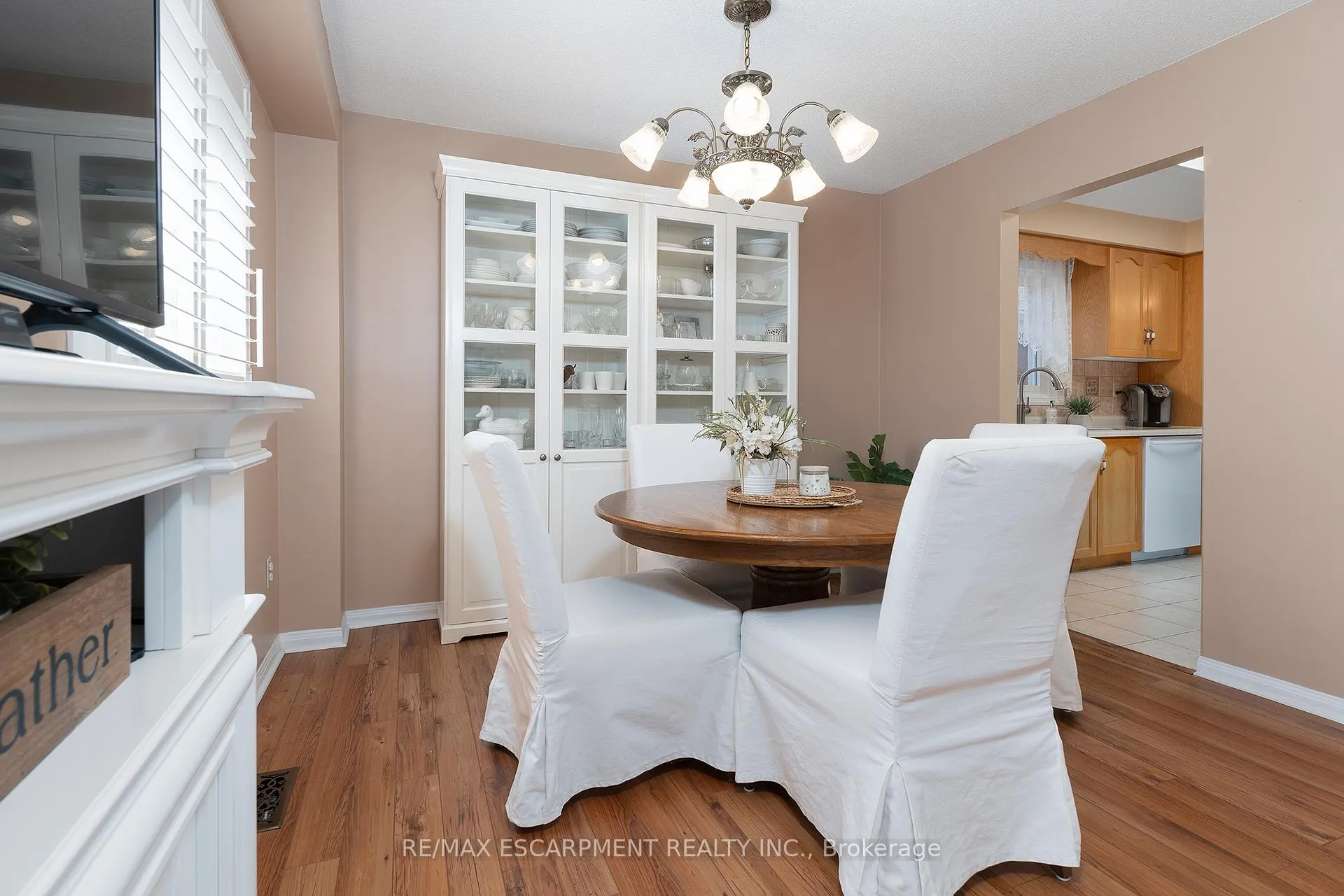 Photo 10 of 50 Ossington Drive, Hamilton, Broughton — HOMEH