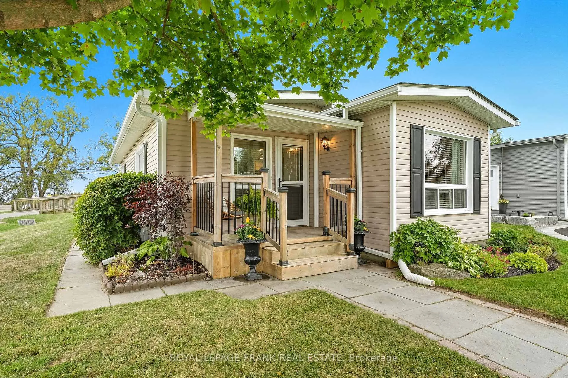 Photo 1 of 3 Wheelhouse Drive, Clarington, Newcastle — HOMEH