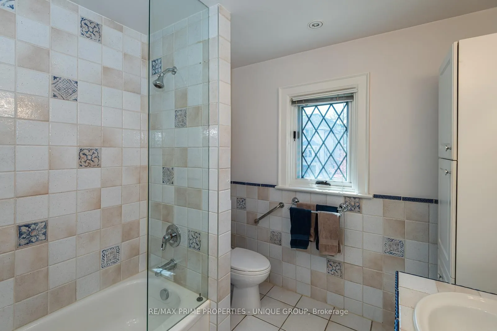 Photo 25 of 115 Glenayr Road, Toronto, Forest Hill South — HOMEH