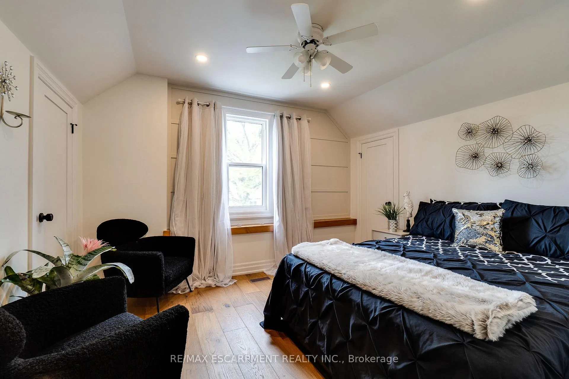 Photo 31 of 56 Highcliffe Avenue, Hamilton, Centremount — HOMEH