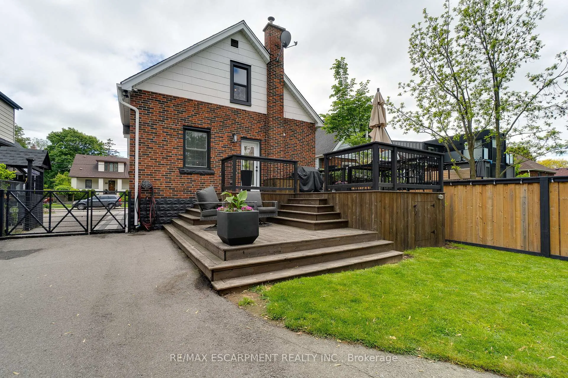 Photo 46 of 56 Highcliffe Avenue, Hamilton, Centremount — HOMEH