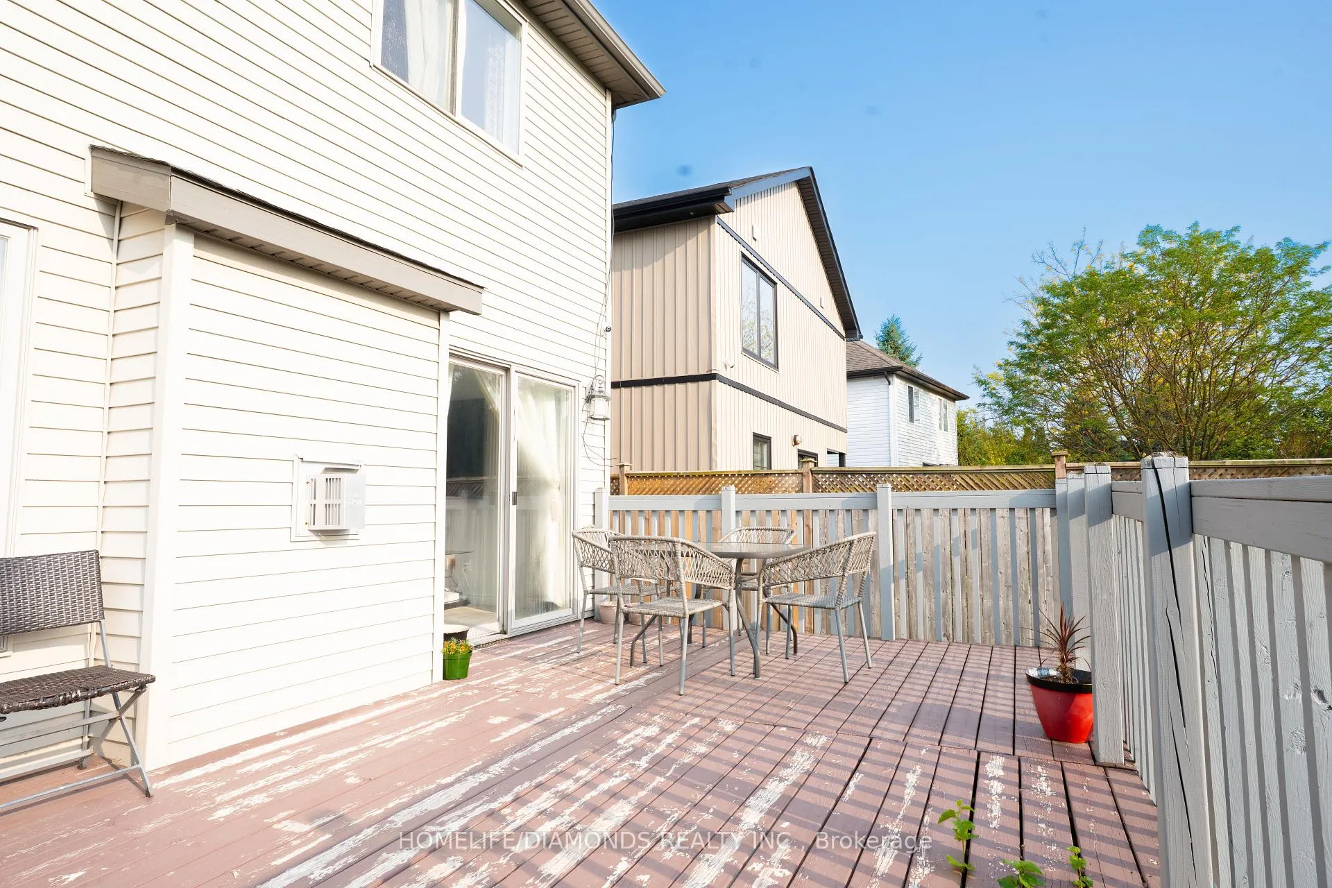 Photo 40 of 6857 Ailanthus Avenue, Niagara Falls, Arad/Fallsview — HOMEH