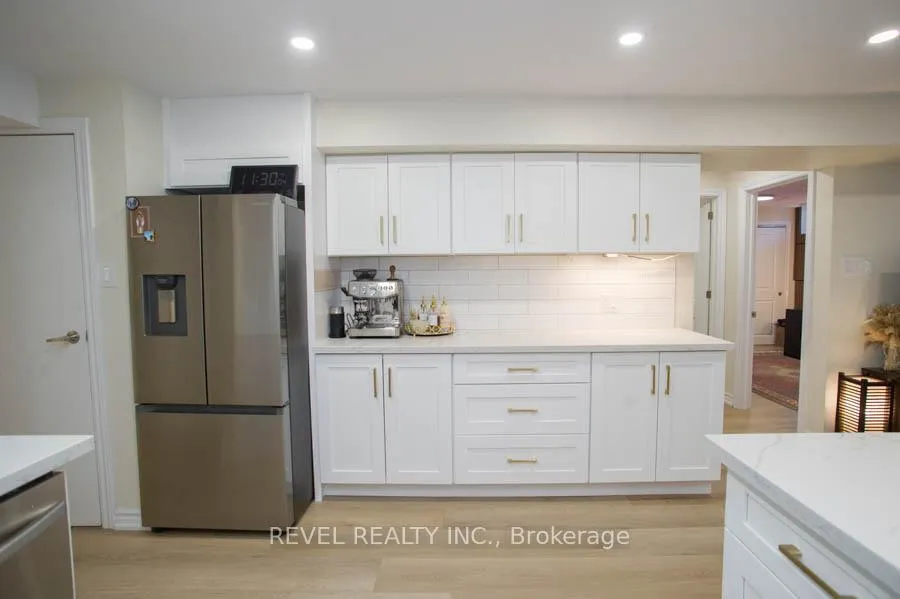 Photo 36 of 28 Vic Chambers Place, Brant, Paris — HOMEH
