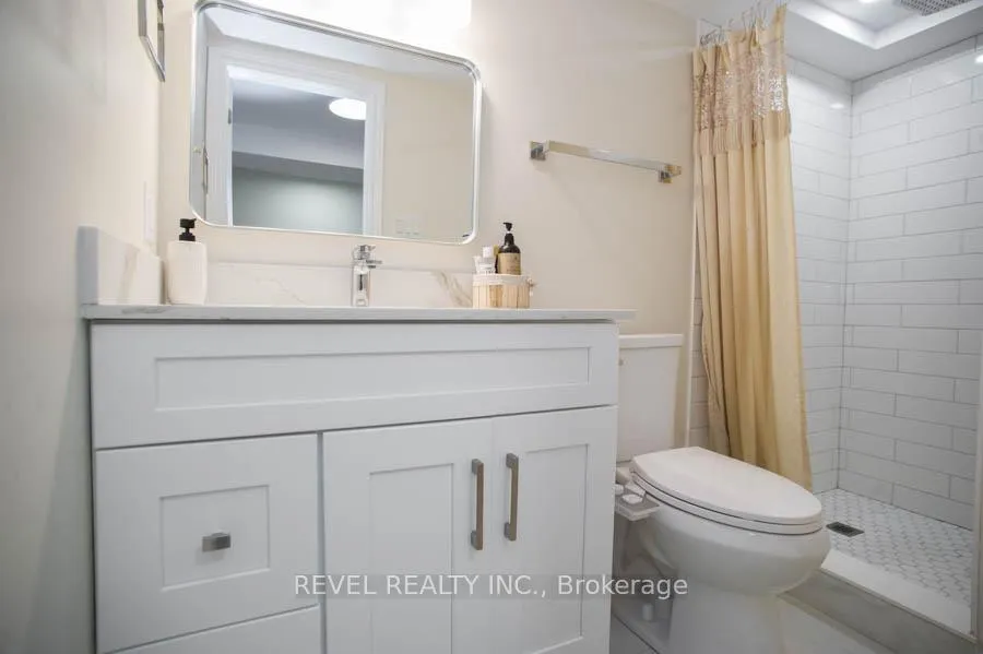 Photo 39 of 28 Vic Chambers Place, Brant, Paris — HOMEH