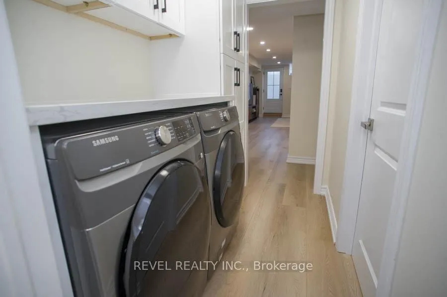Photo 41 of 28 Vic Chambers Place, Brant, Paris — HOMEH