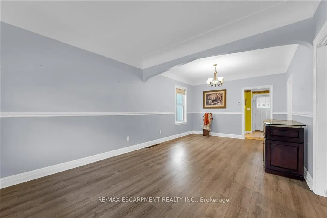 Photo 3 of 70 Norman Street, Hamilton, Crown Point — HOMEH