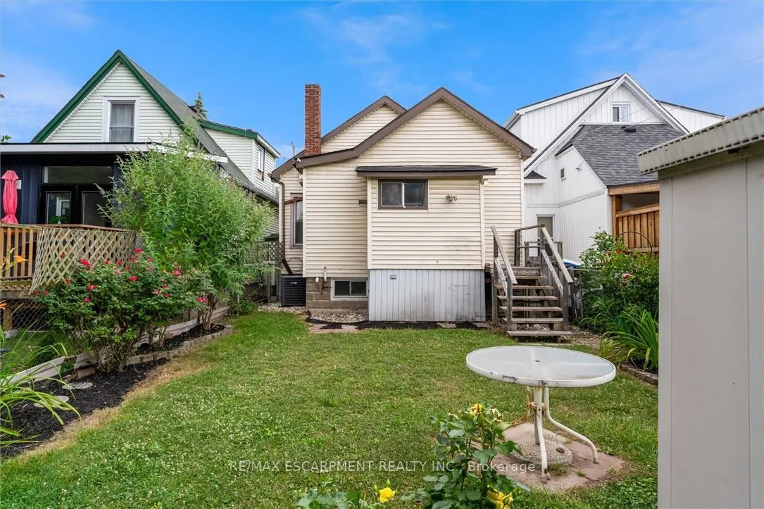 Photo 19 of 70 Norman Street, Hamilton, Crown Point — HOMEH