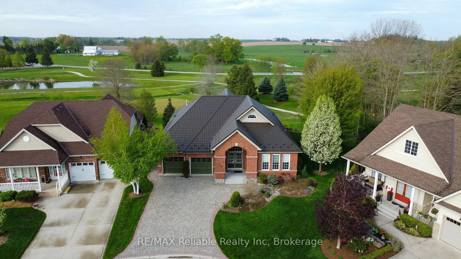 Photo 31 of 16 Stornoway Crescent, Huron East, Seaforth — HOMEH