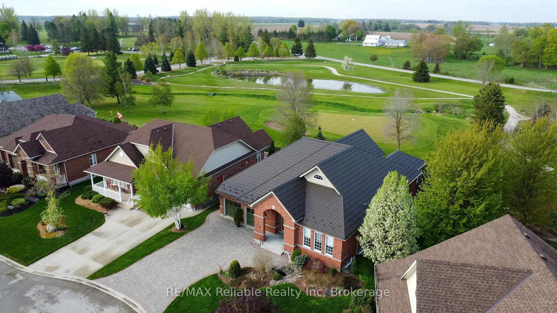 Photo 32 of 16 Stornoway Crescent, Huron East, Seaforth — HOMEH