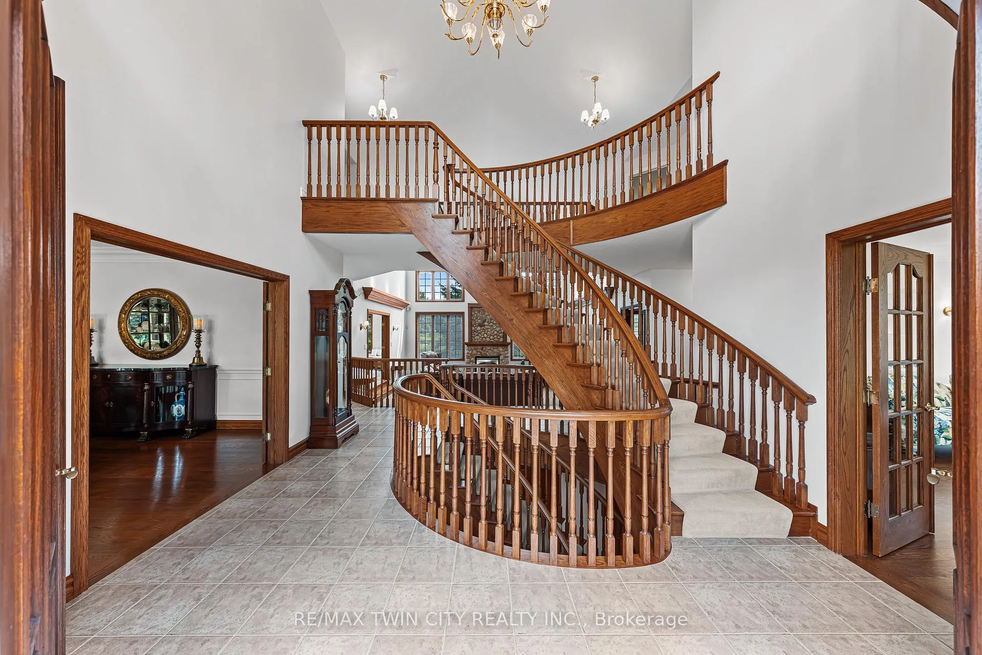Photo 7 of 375 River Oak Place, Waterloo — HOMEH