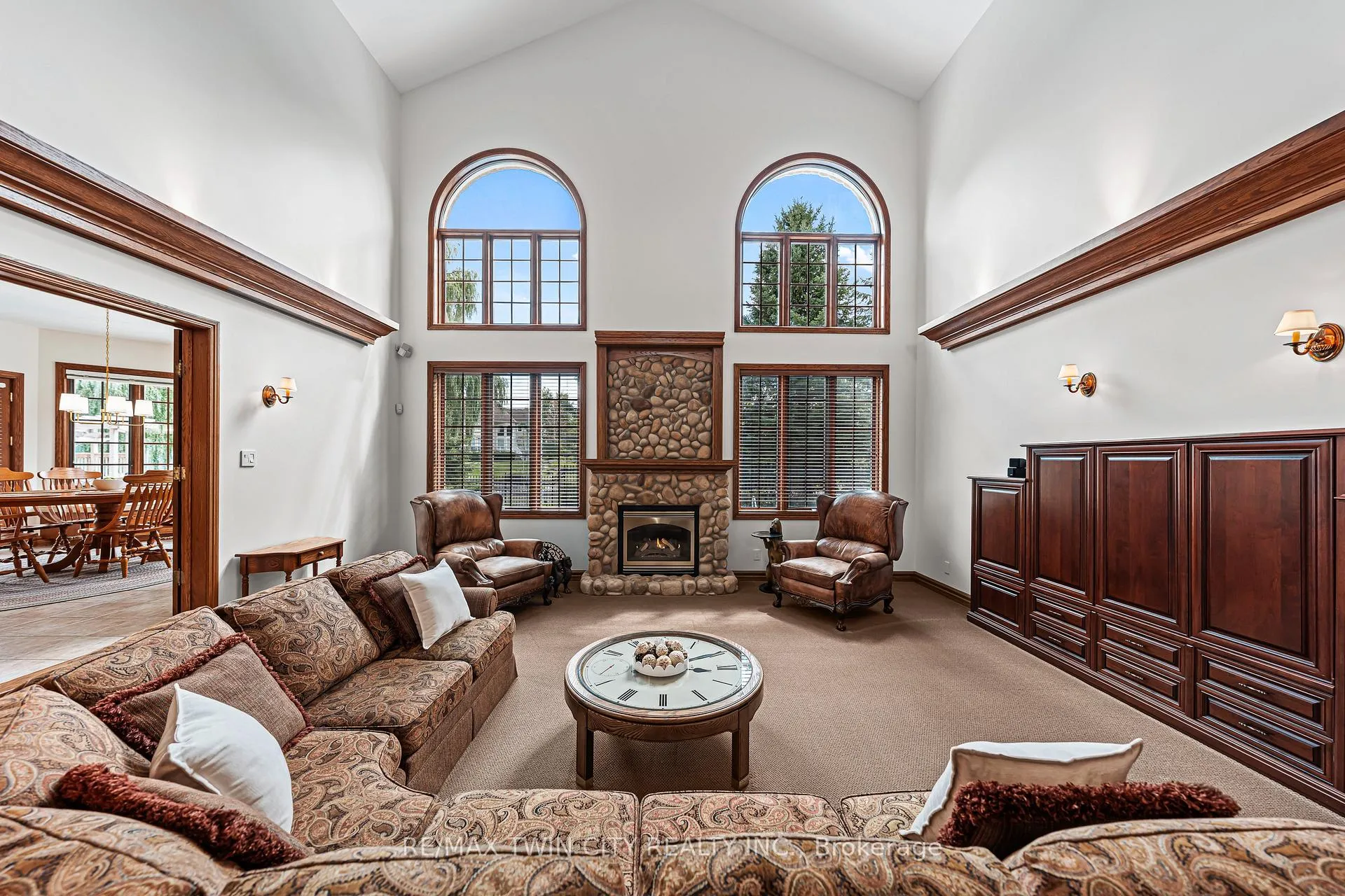 Photo 9 of 375 River Oak Place, Waterloo — HOMEH