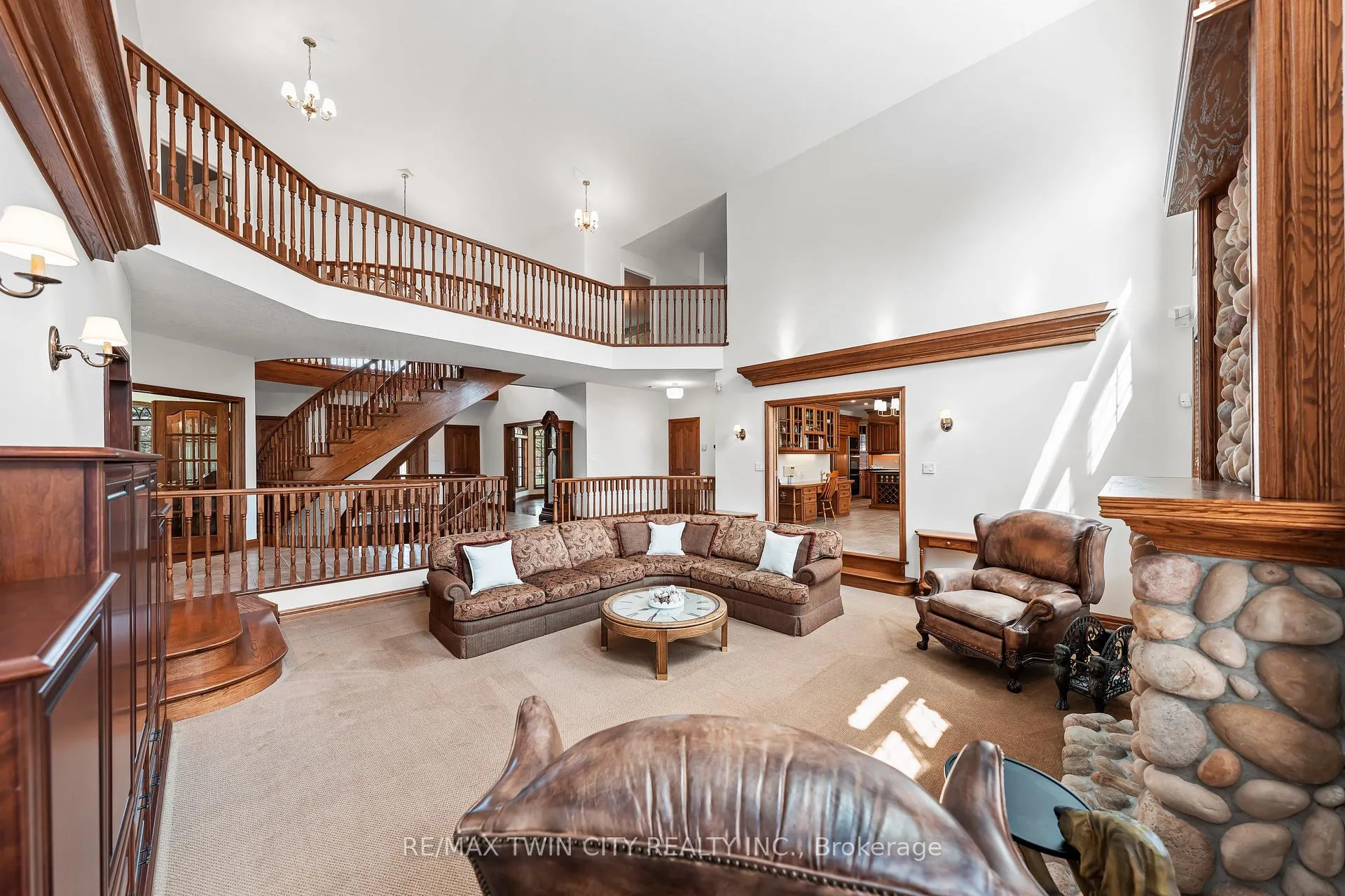 Photo 10 of 375 River Oak Place, Waterloo — HOMEH