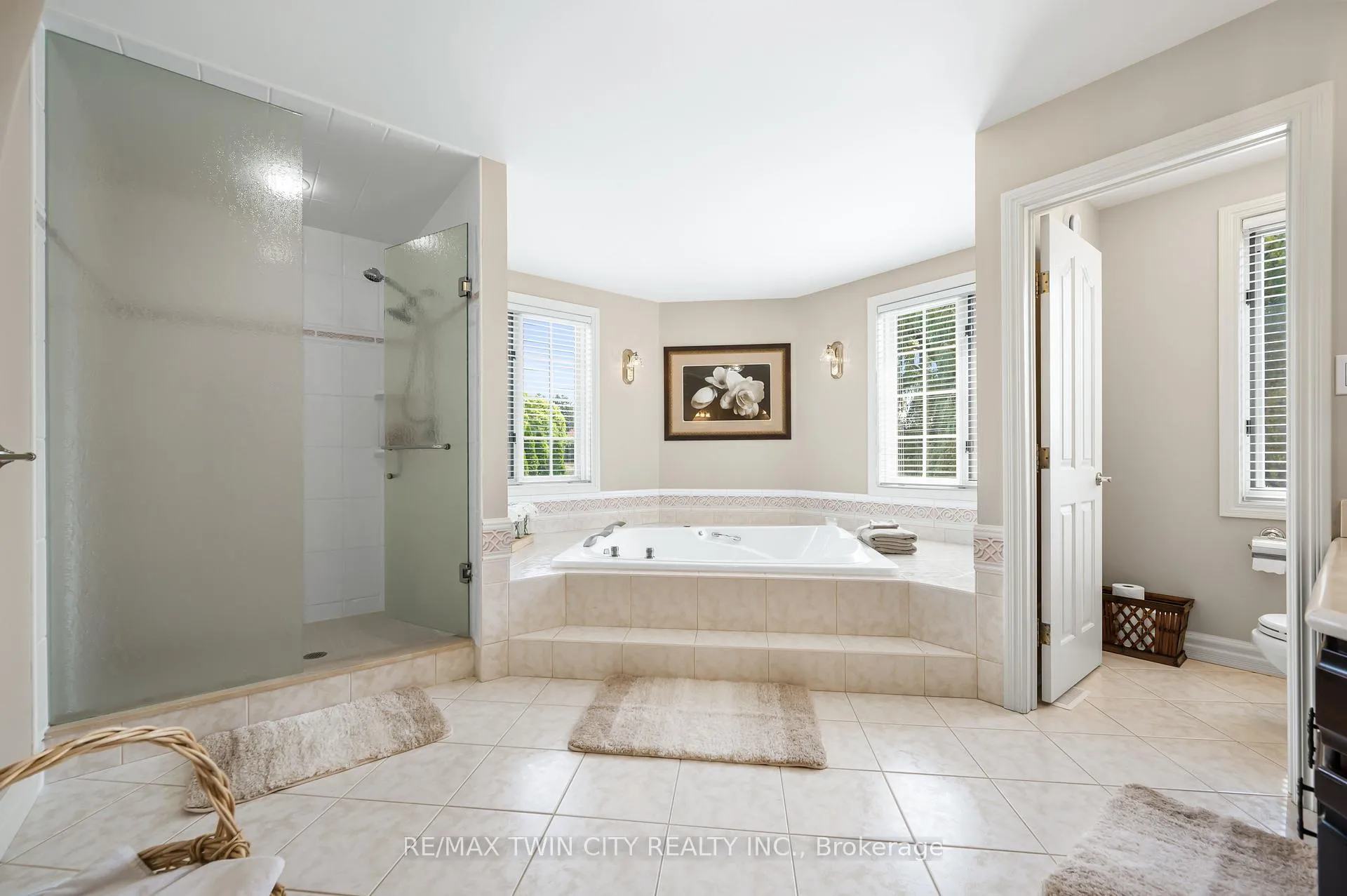 Photo 26 of 375 River Oak Place, Waterloo — HOMEH