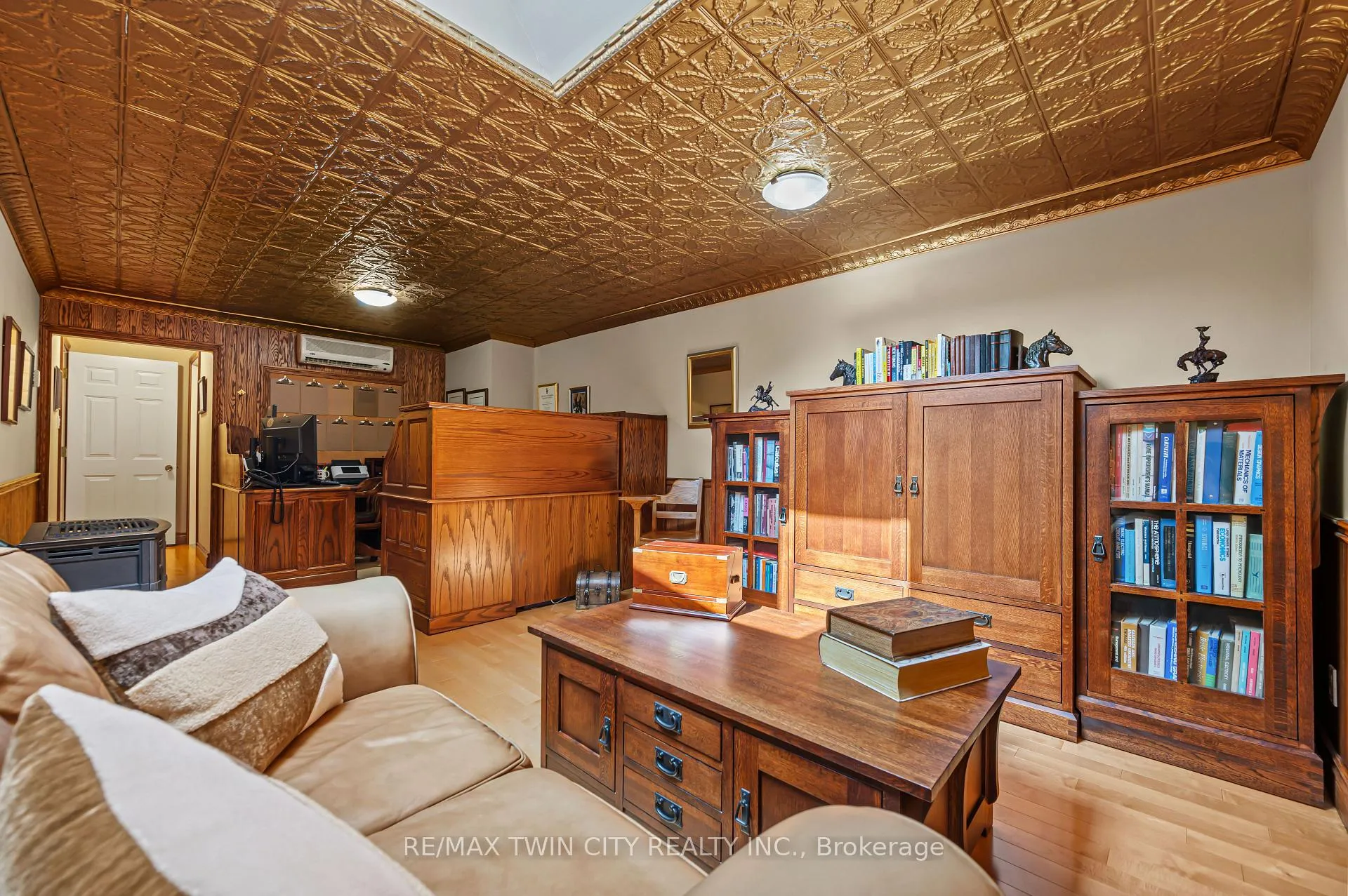 Photo 28 of 375 River Oak Place, Waterloo — HOMEH