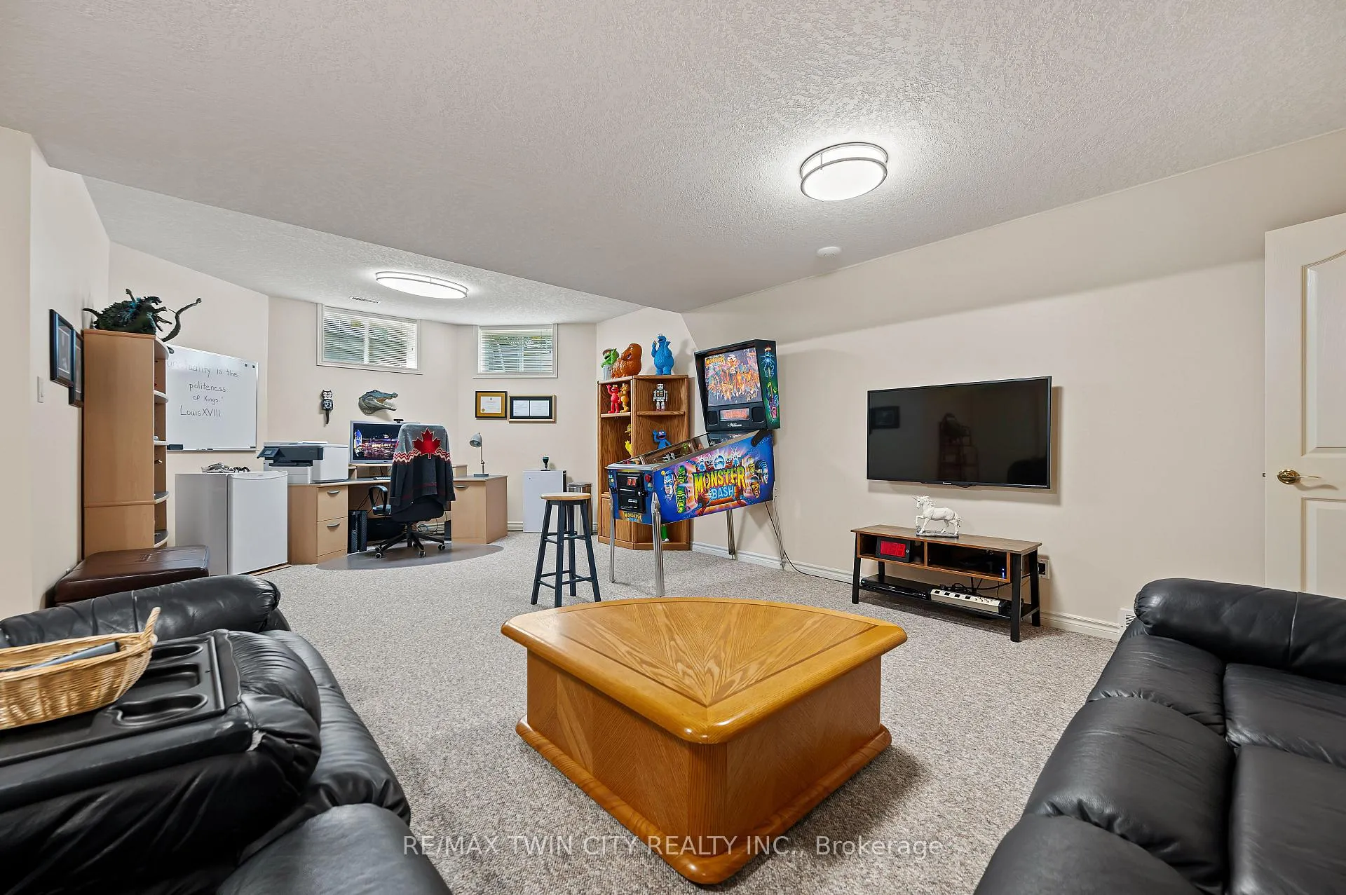 Photo 36 of 375 River Oak Place, Waterloo — HOMEH