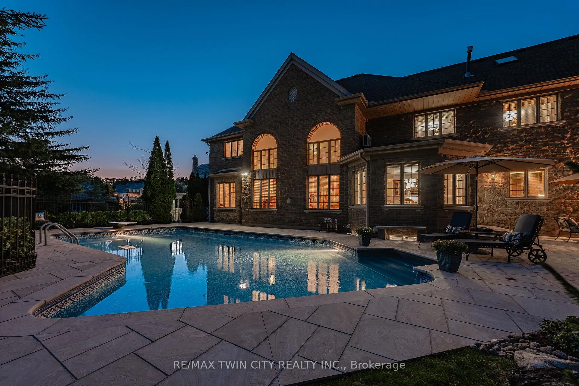 Photo 43 of 375 River Oak Place, Waterloo — HOMEH