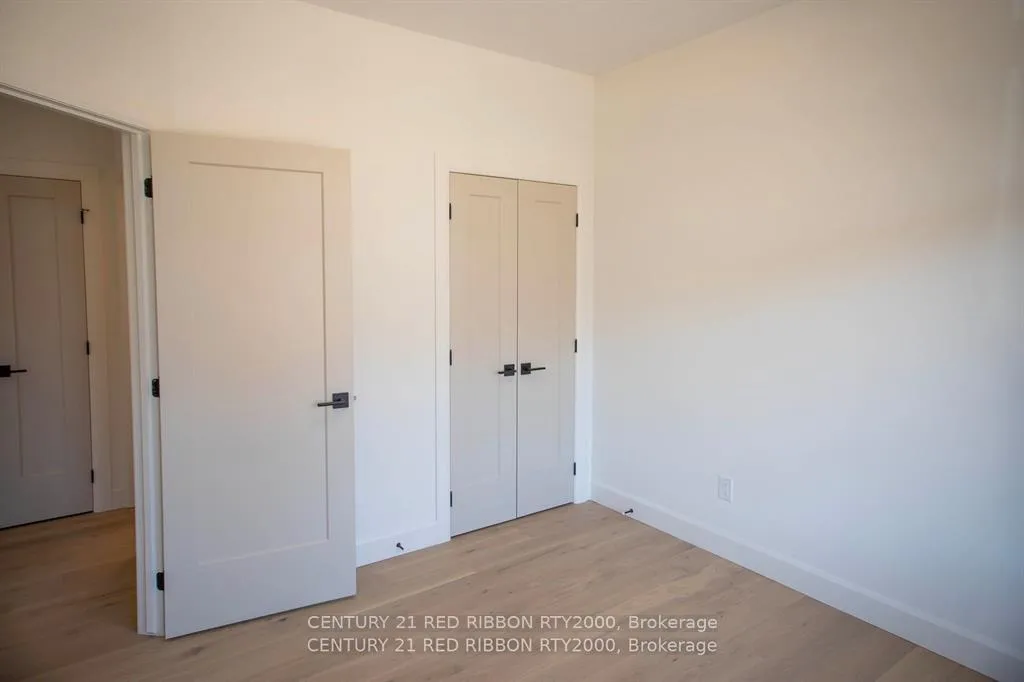 Photo 25 of Unit 20, 430 Head Street N, Strathroy-Caradoc, NE — HOMEH