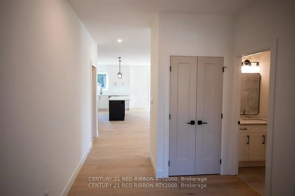 Photo 27 of Unit 20, 430 Head Street N, Strathroy-Caradoc, NE — HOMEH