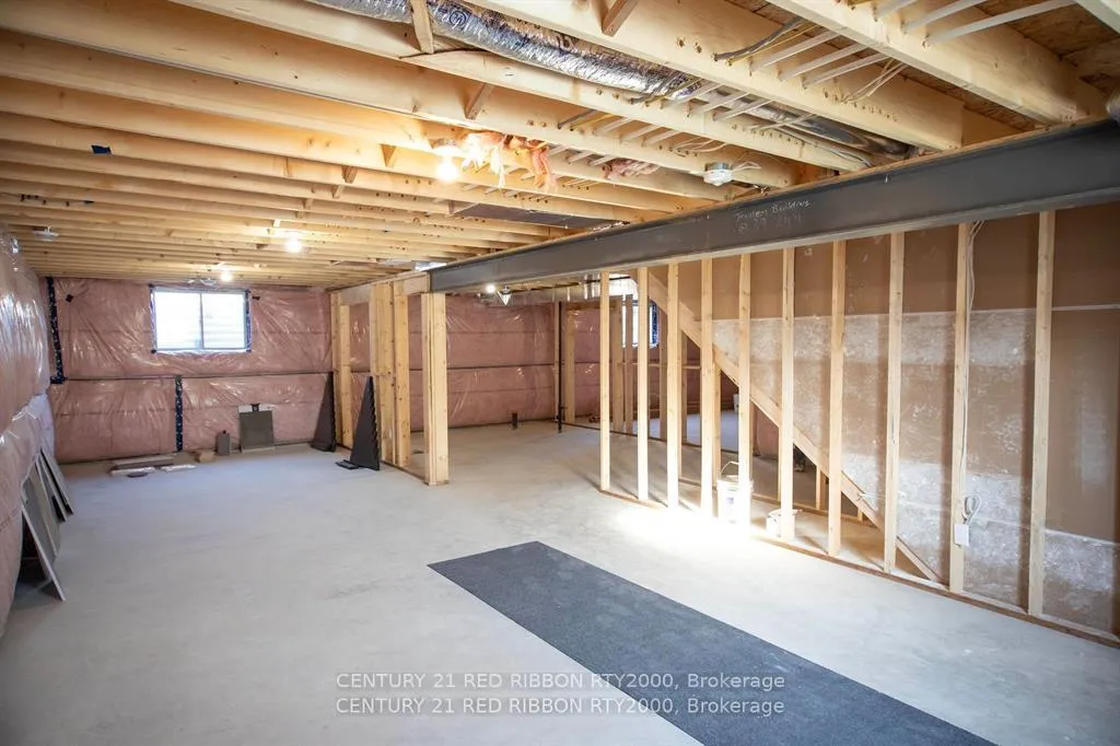 Photo 37 of Unit 20, 430 Head Street N, Strathroy-Caradoc, NE — HOMEH