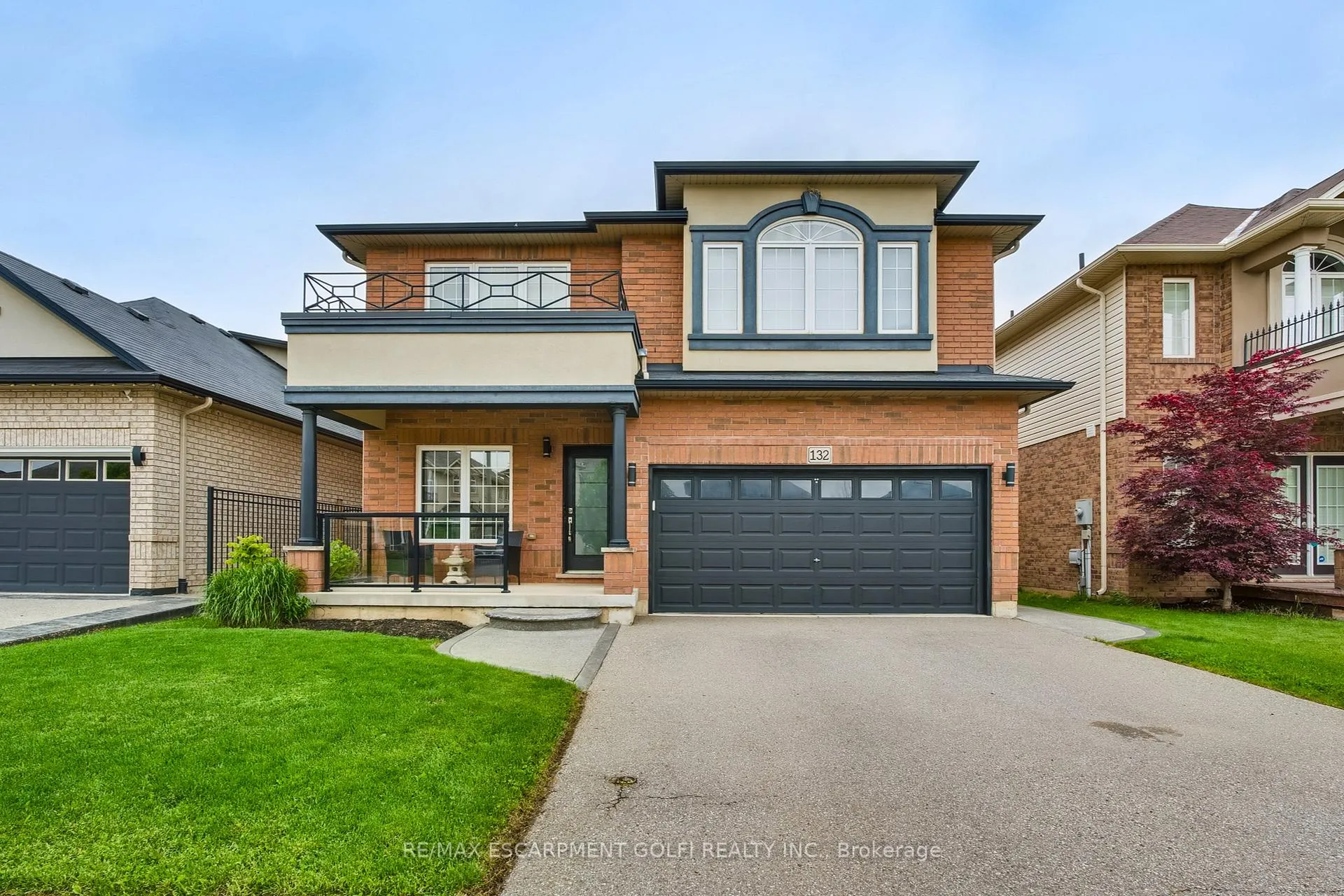 Photo 1 of 132 Lampman Drive, Grimsby, Grimsby West — HOMEH