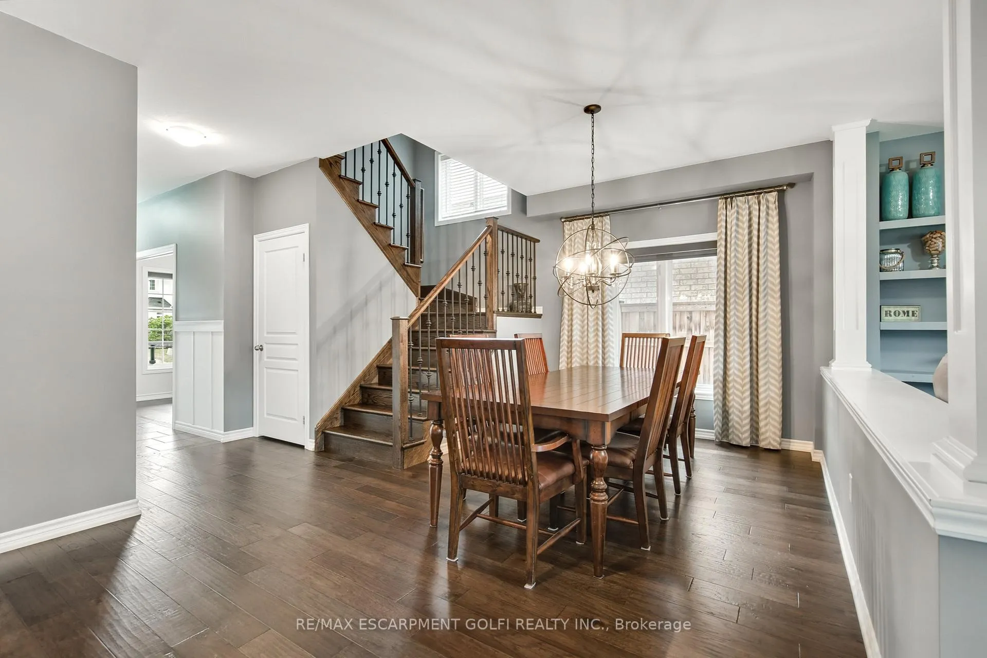 Photo 9 of 132 Lampman Drive, Grimsby, Grimsby West — HOMEH