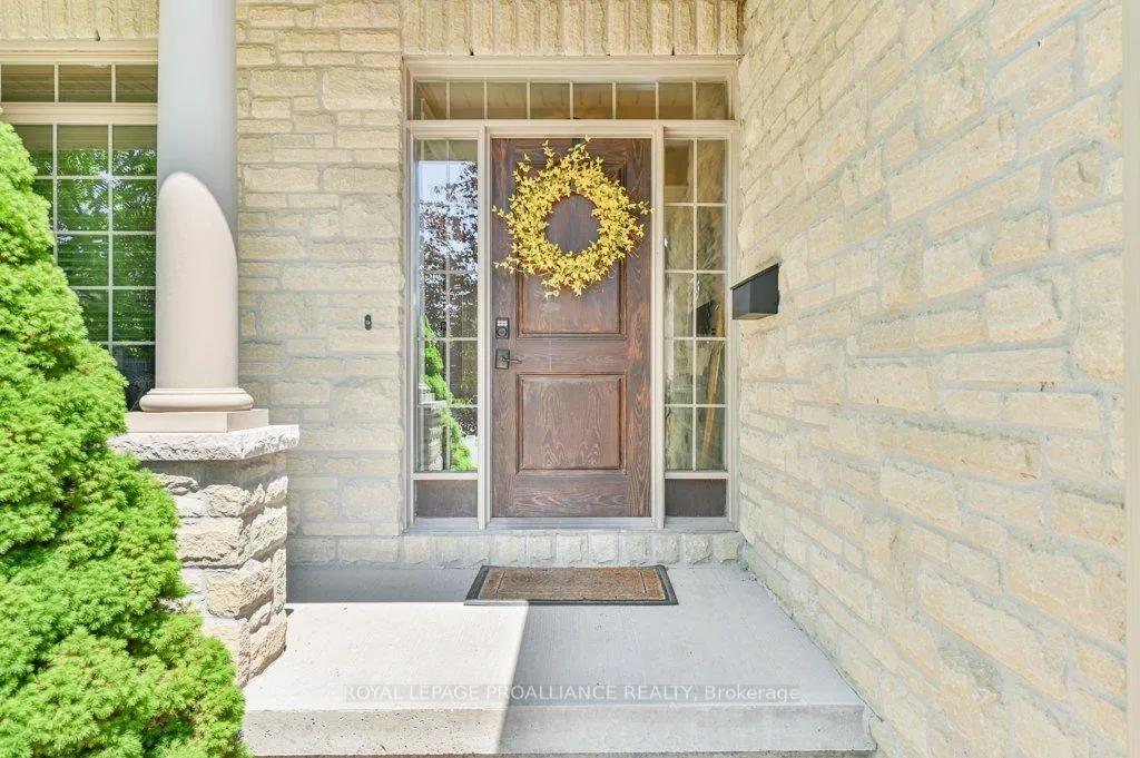 Photo 6 of 4 Meagher Place, Belleville, Belleville Ward — HOMEH
