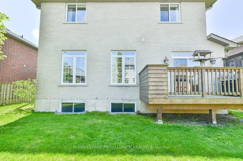 Photo 33 of 4 Meagher Place, Belleville, Belleville Ward — HOMEH