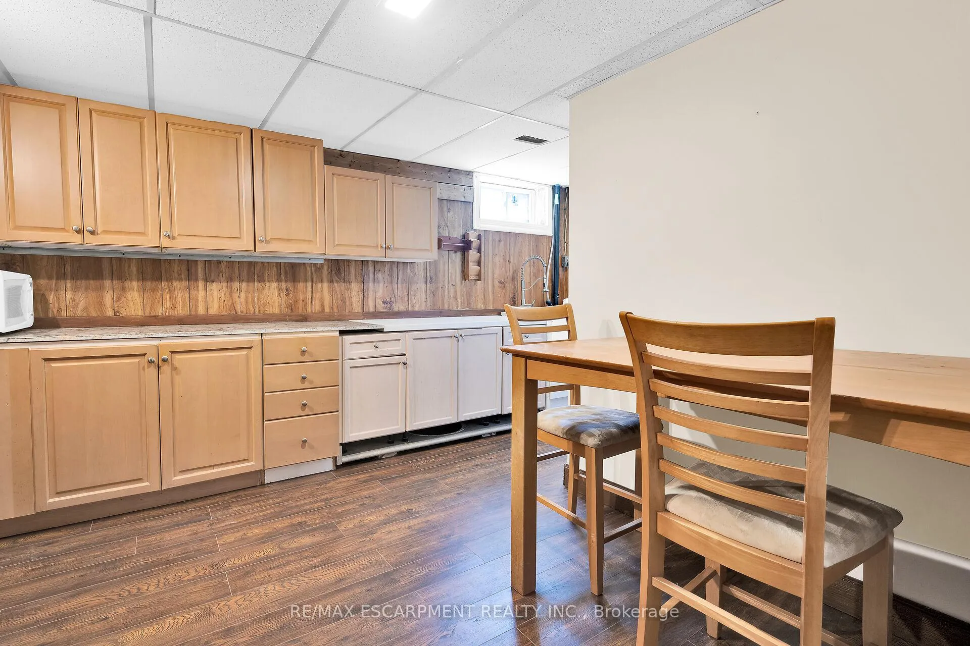 Photo 19 of 2 Par Place, Hamilton, Gershome — HOMEH