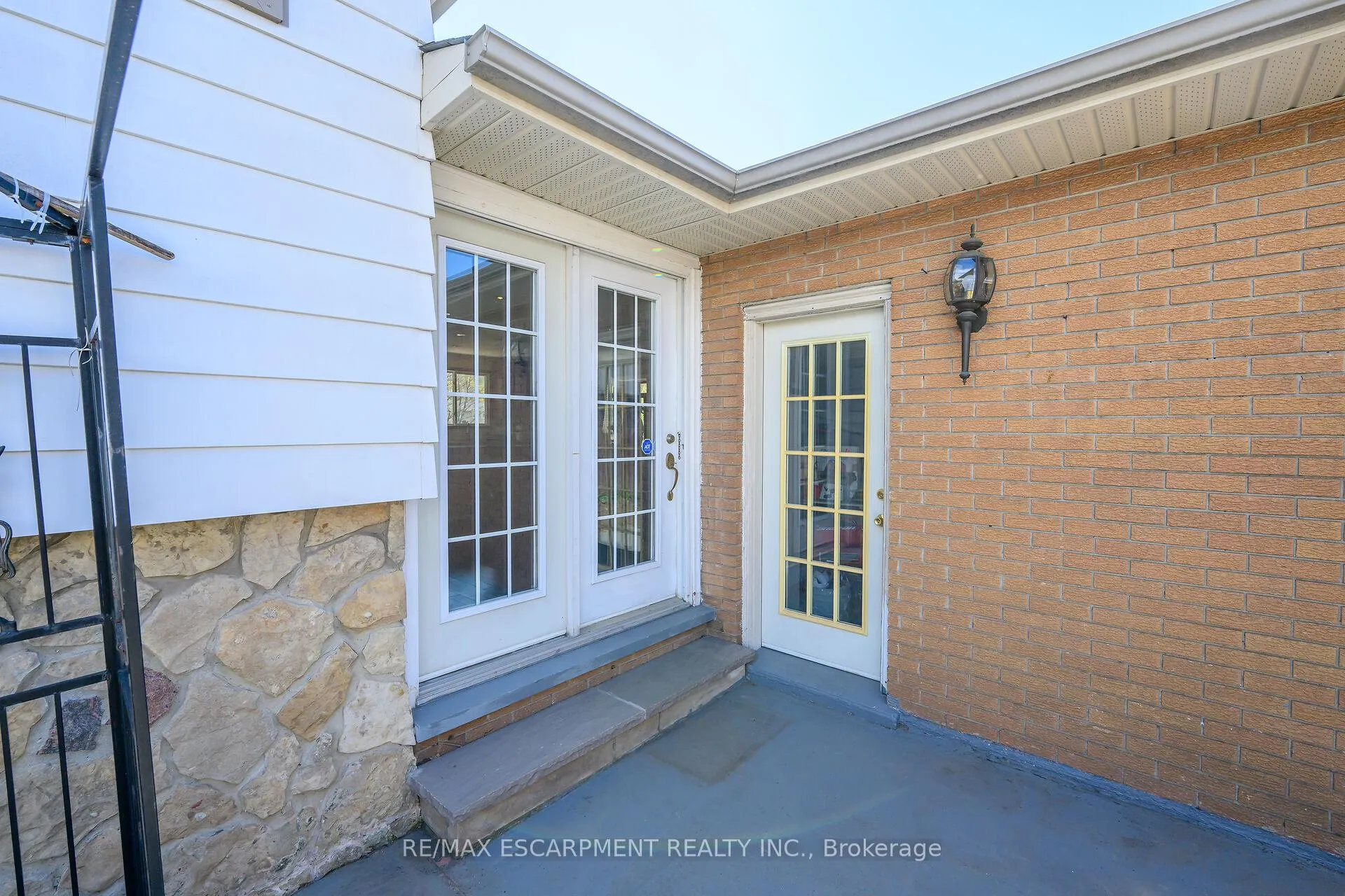 Photo 21 of 2 Par Place, Hamilton, Gershome — HOMEH