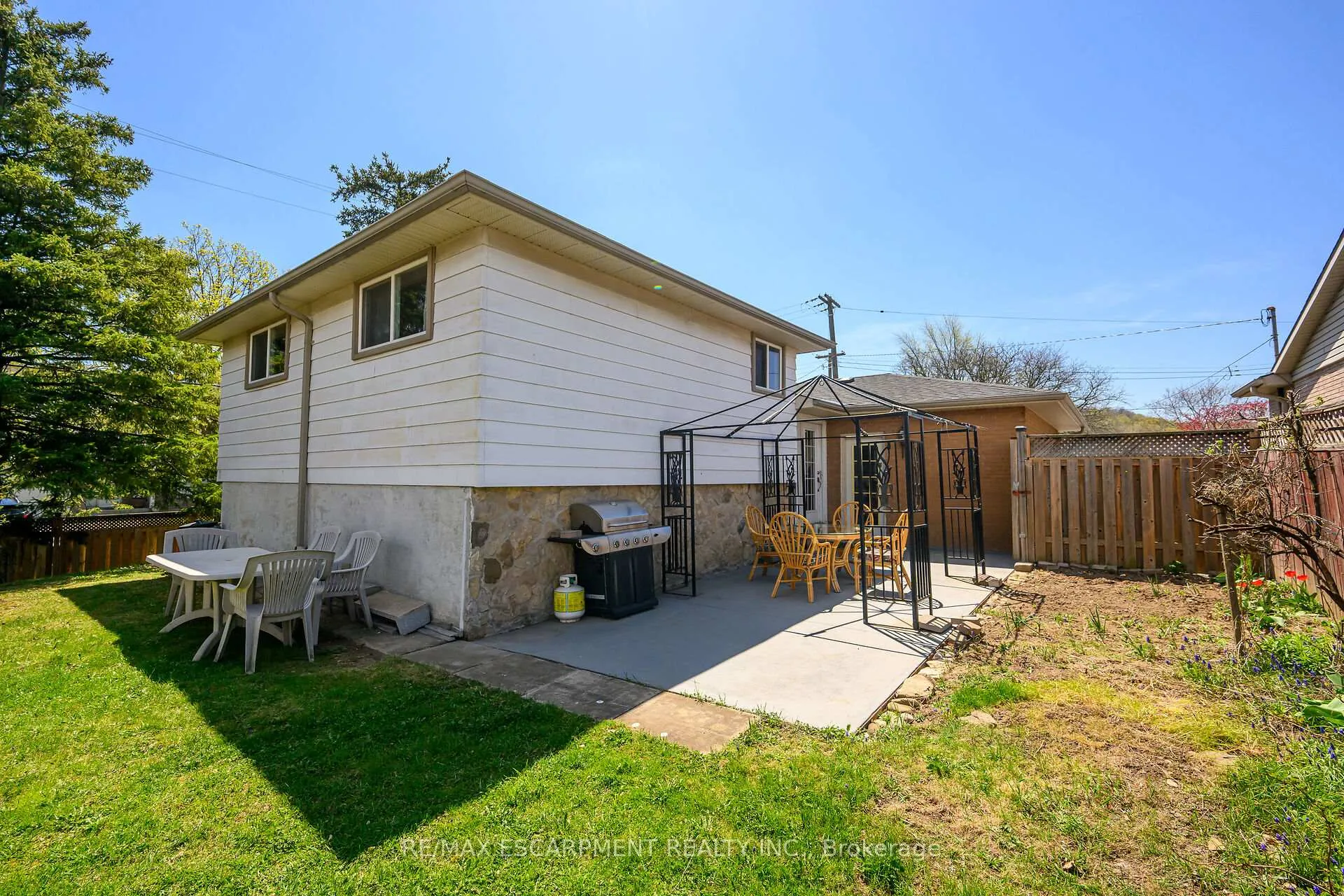Photo 22 of 2 Par Place, Hamilton, Gershome — HOMEH