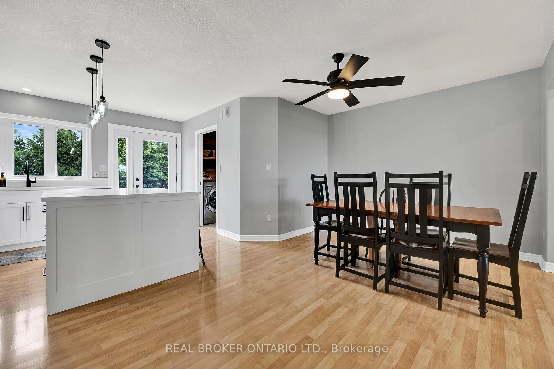 Photo 7 of 7635 Wellington Road 7, Mapleton, Rural Mapleton — HOMEH