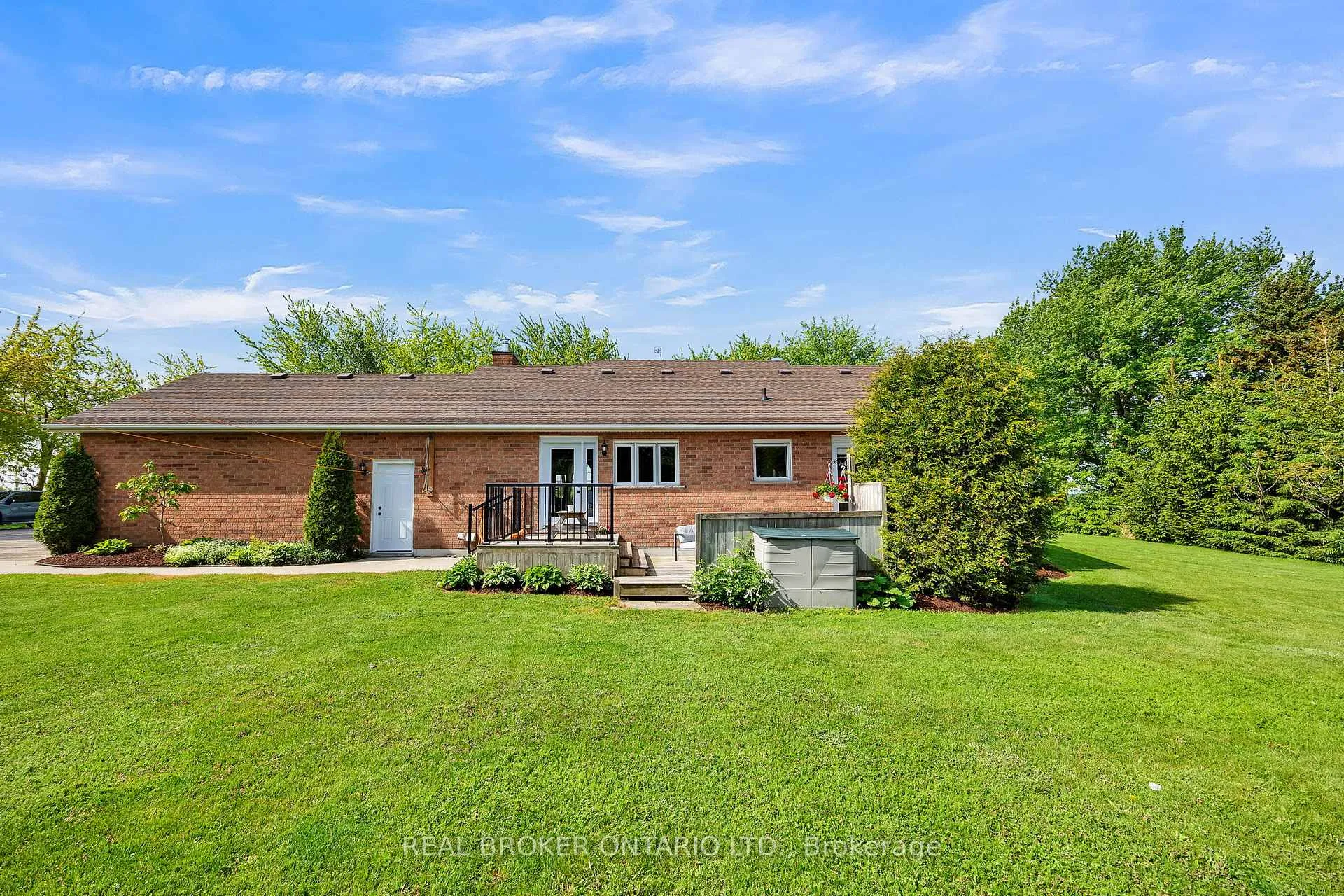 Photo 31 of 7635 Wellington Road 7, Mapleton, Rural Mapleton — HOMEH