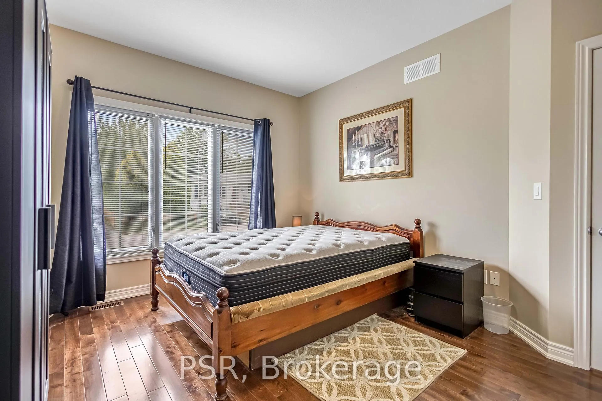 Photo 13 of 653 Deere Street, Welland, Lincoln/Crowland — HOMEH