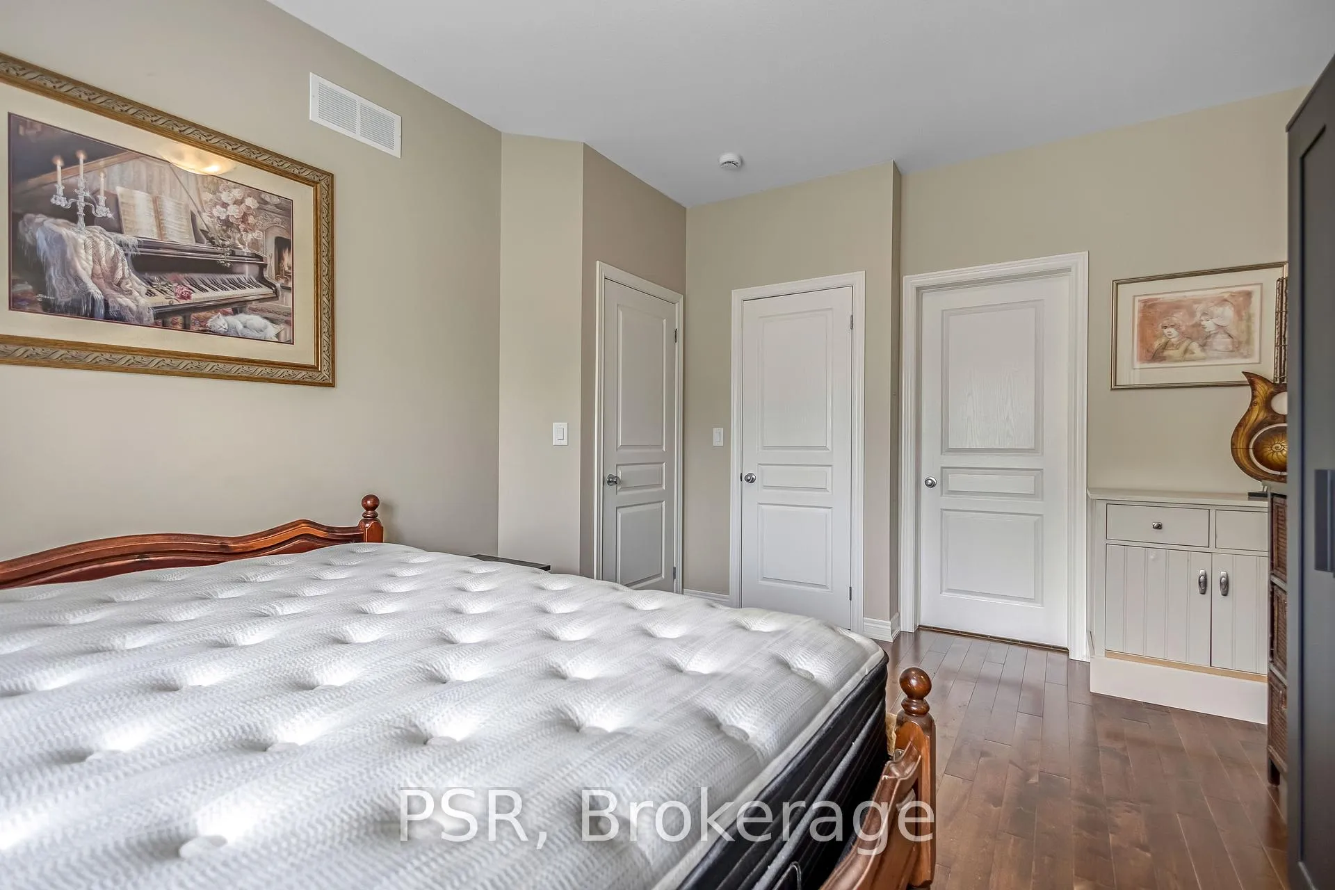 Photo 14 of 653 Deere Street, Welland, Lincoln/Crowland — HOMEH