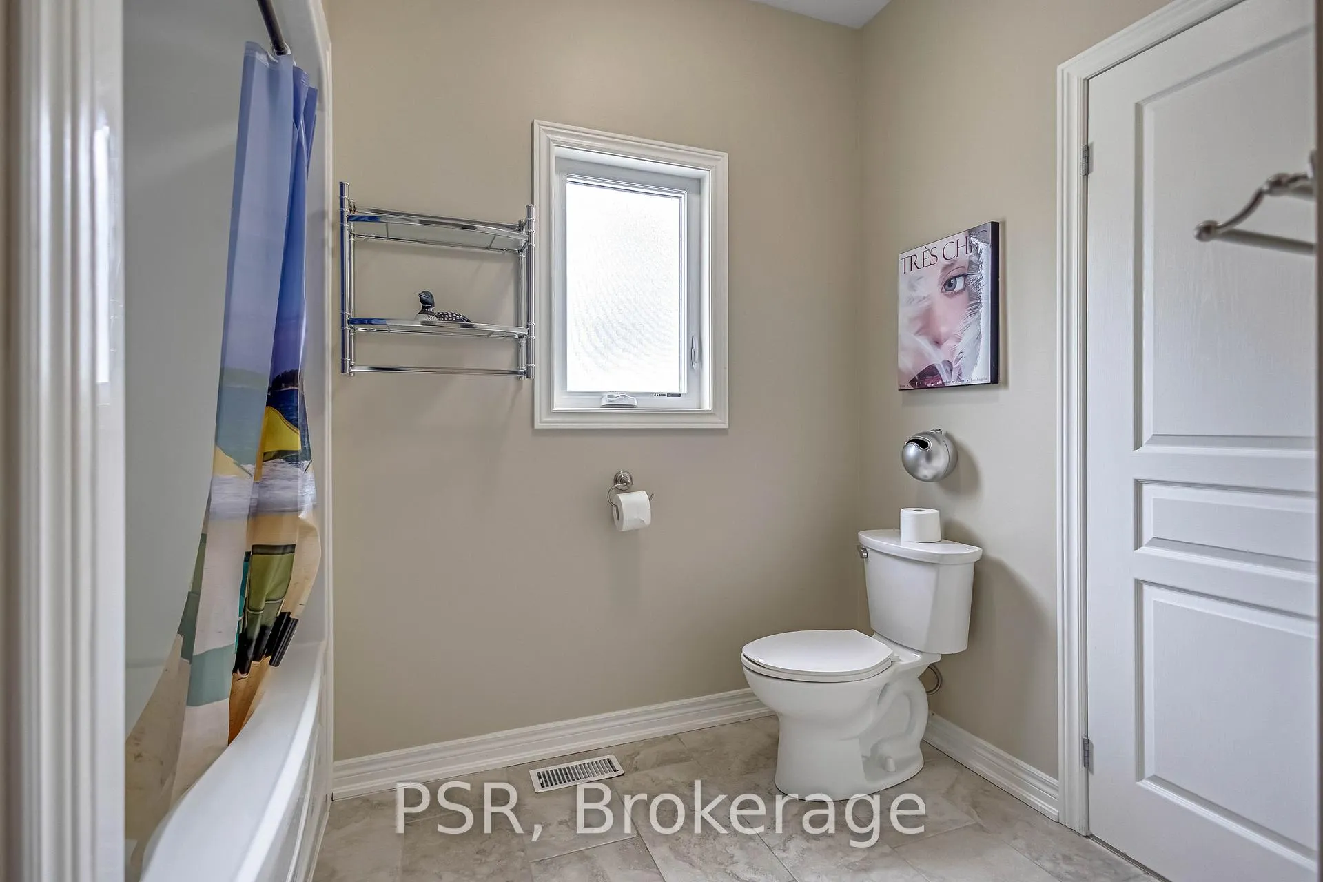 Photo 16 of 653 Deere Street, Welland, Lincoln/Crowland — HOMEH