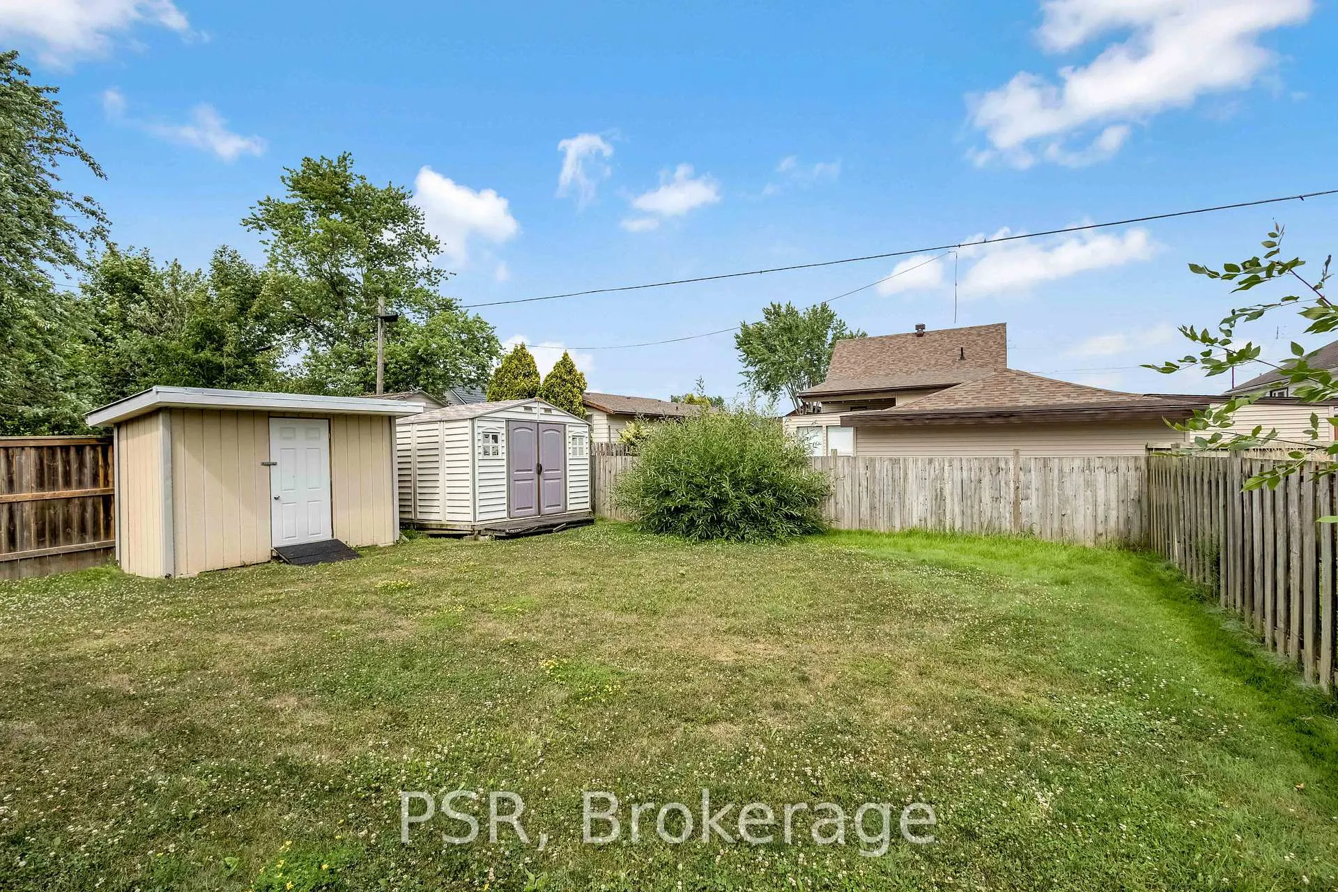 Photo 25 of 653 Deere Street, Welland, Lincoln/Crowland — HOMEH