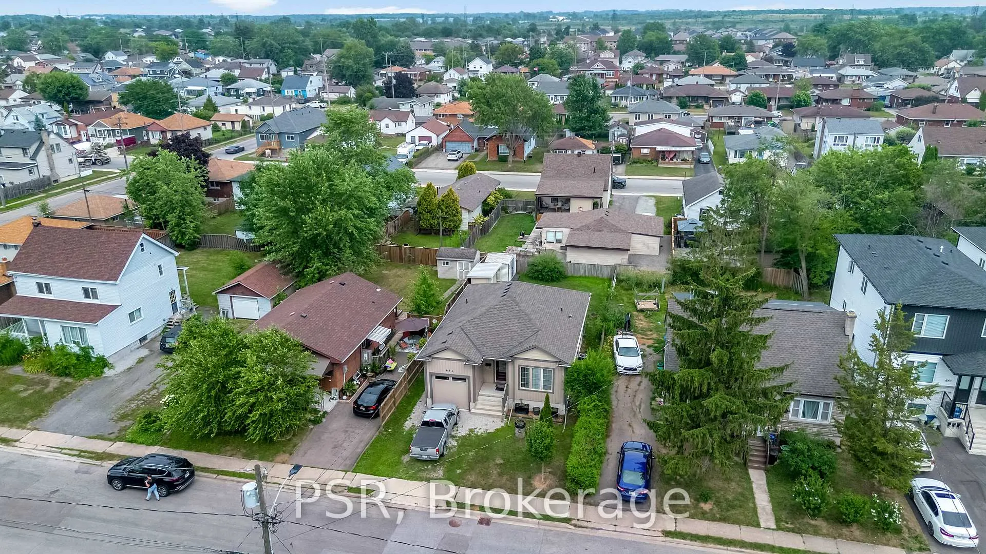Photo 31 of 653 Deere Street, Welland, Lincoln/Crowland — HOMEH