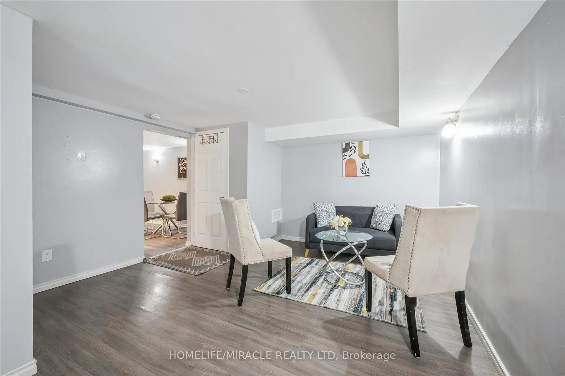Photo 19 of 187 A Cedarvale Crescent, Waterloo — HOMEH