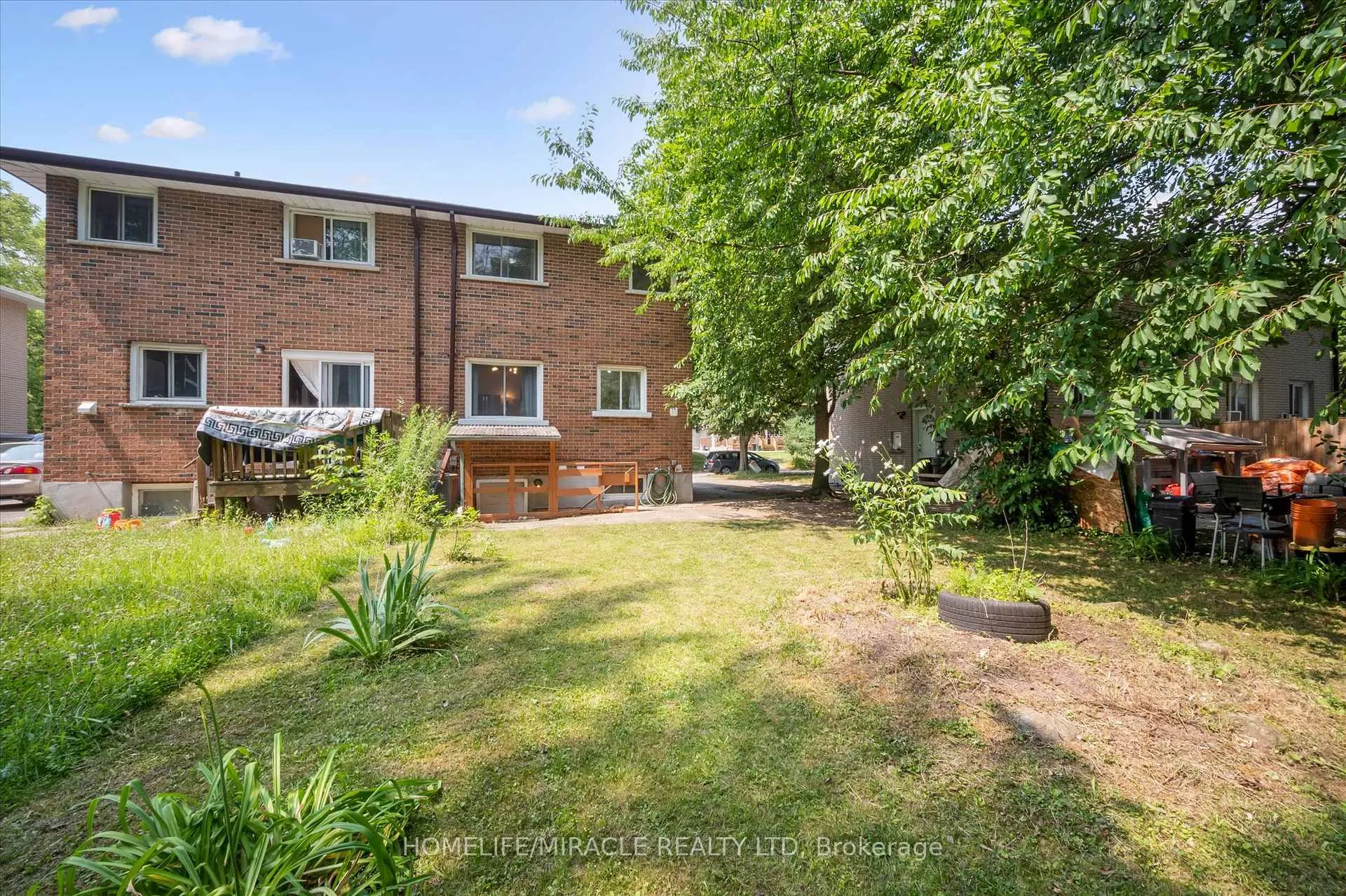 Photo 32 of 187 A Cedarvale Crescent, Waterloo — HOMEH
