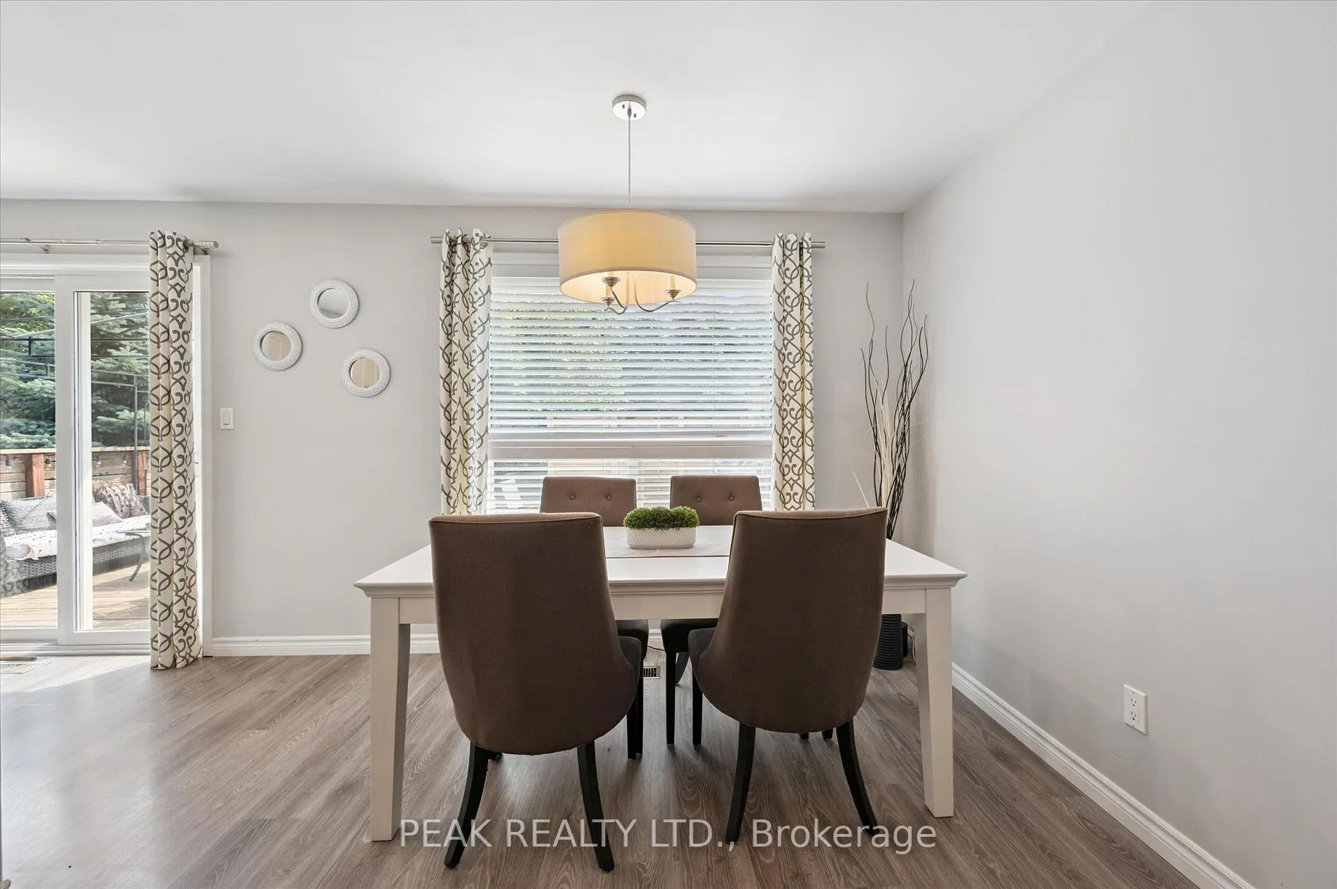 Photo 15 of 839 Fairway Crescent, Kitchener — HOMEH